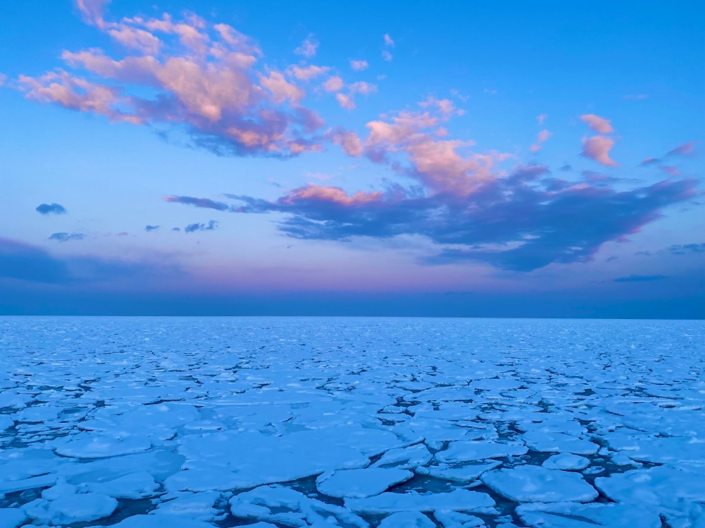 紋別ガリンコ号　流氷