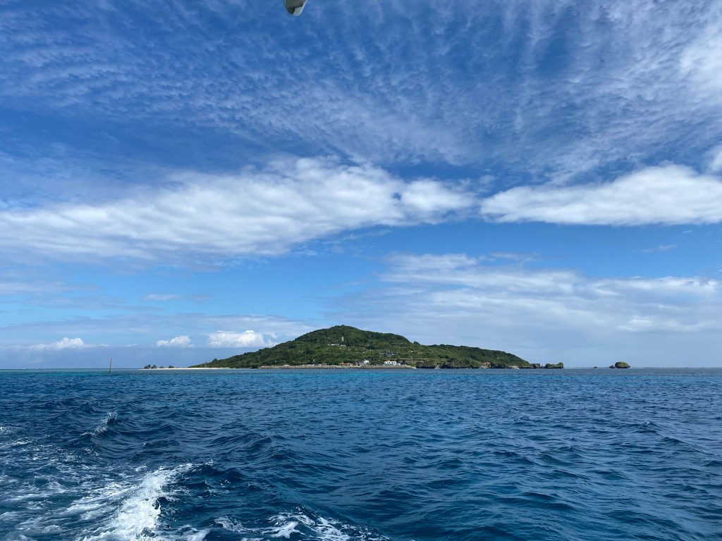 宮古の神々の祖が住む島　大神島